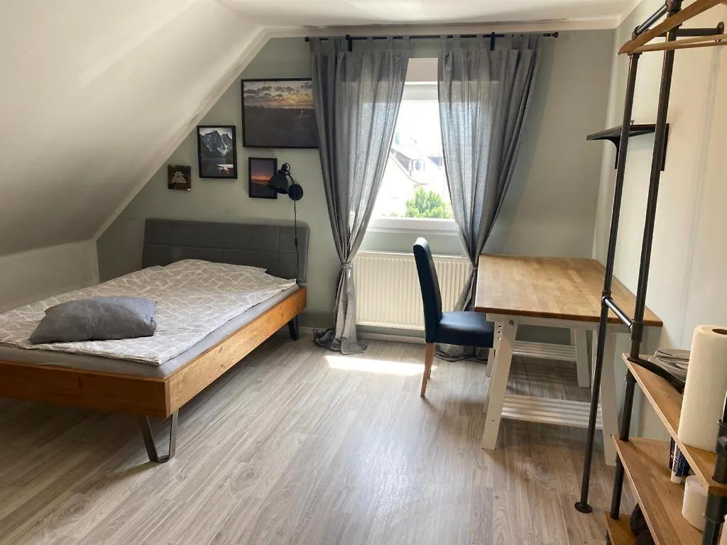 Homestay Modernes Zimmer In Mannheim Almenhof Apartment Germany