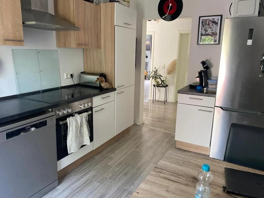 Modernes Zimmer In Mannheim Almenhof Apartment Homestay
